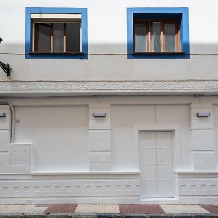Hostal Alicia San Pedro de Alcántara Exteriör bild