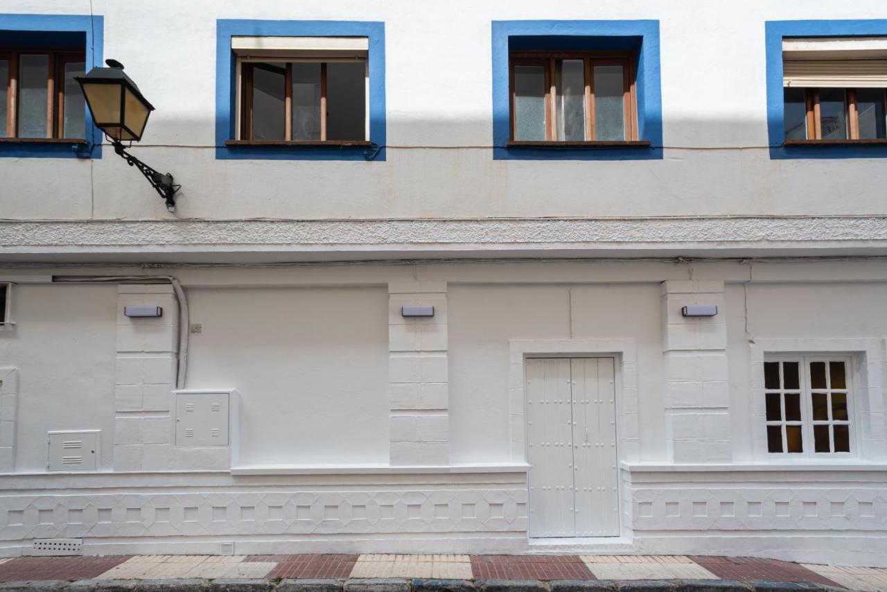 Hostal Alicia San Pedro de Alcántara Exteriör bild