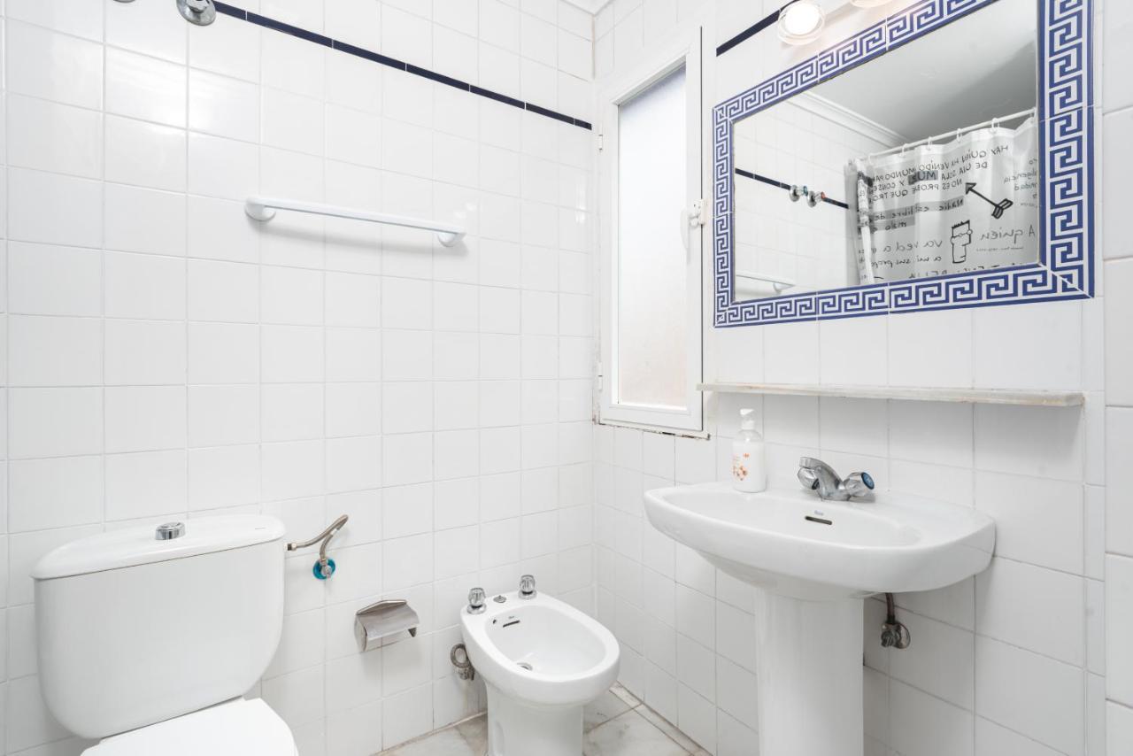 Hostal Alicia San Pedro de Alcántara Exteriör bild
